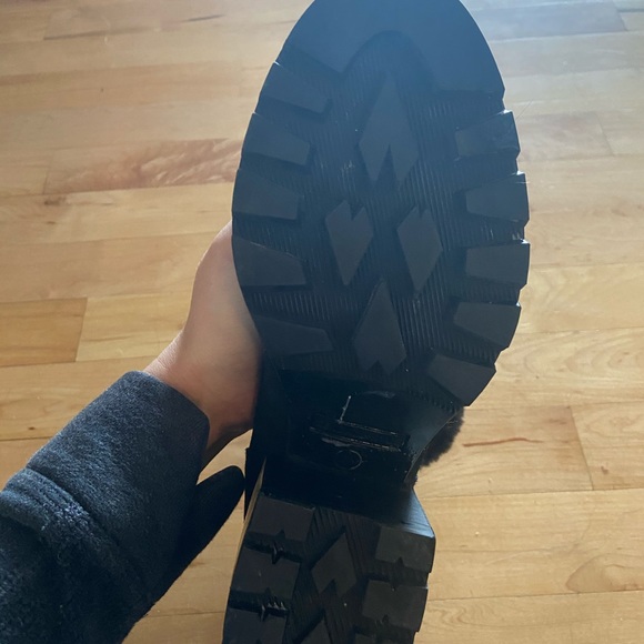 Kendall & Kylie Lace Up Boots Size 6 - Picture 5 of 5